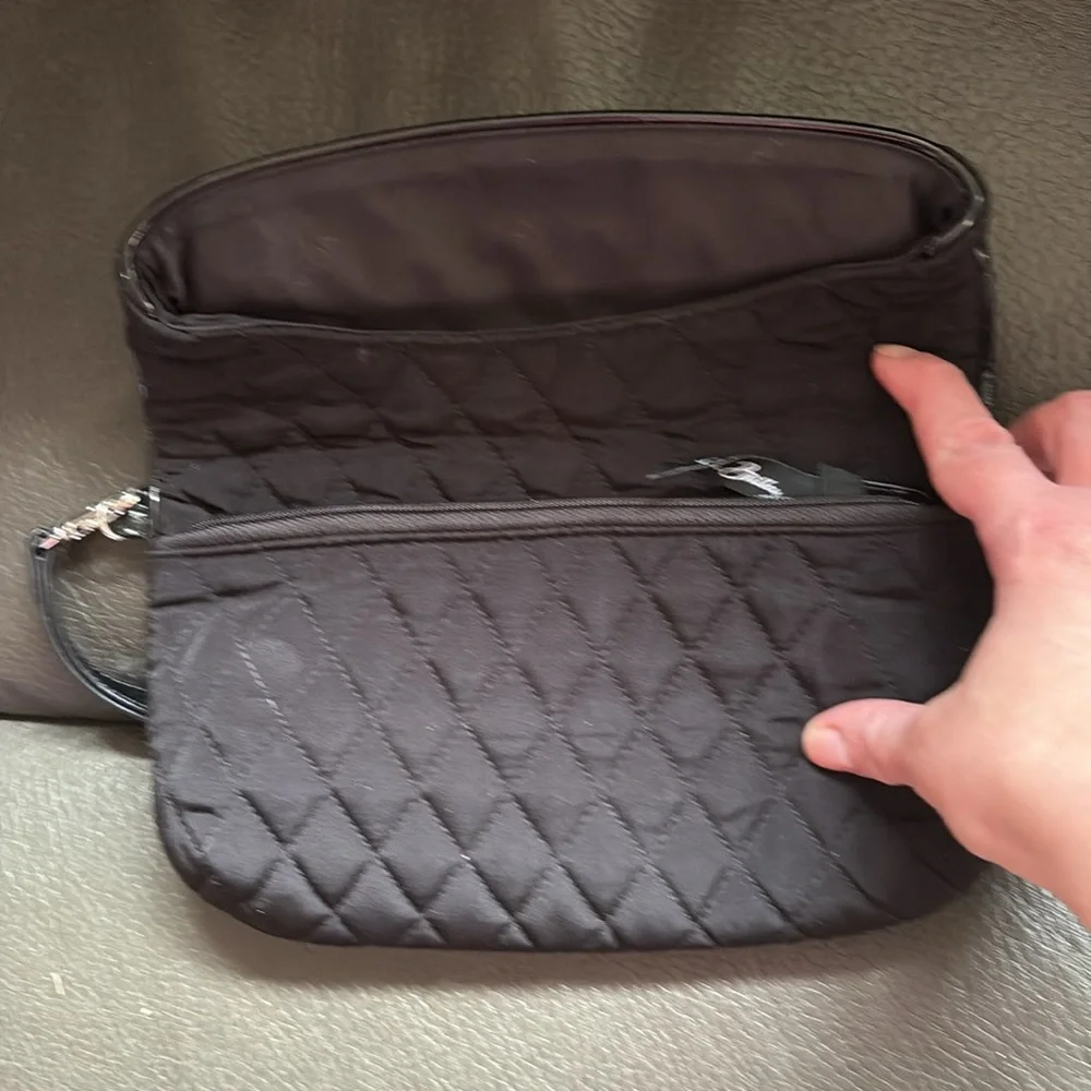 Vera Bradley quilted black pull wristlet
